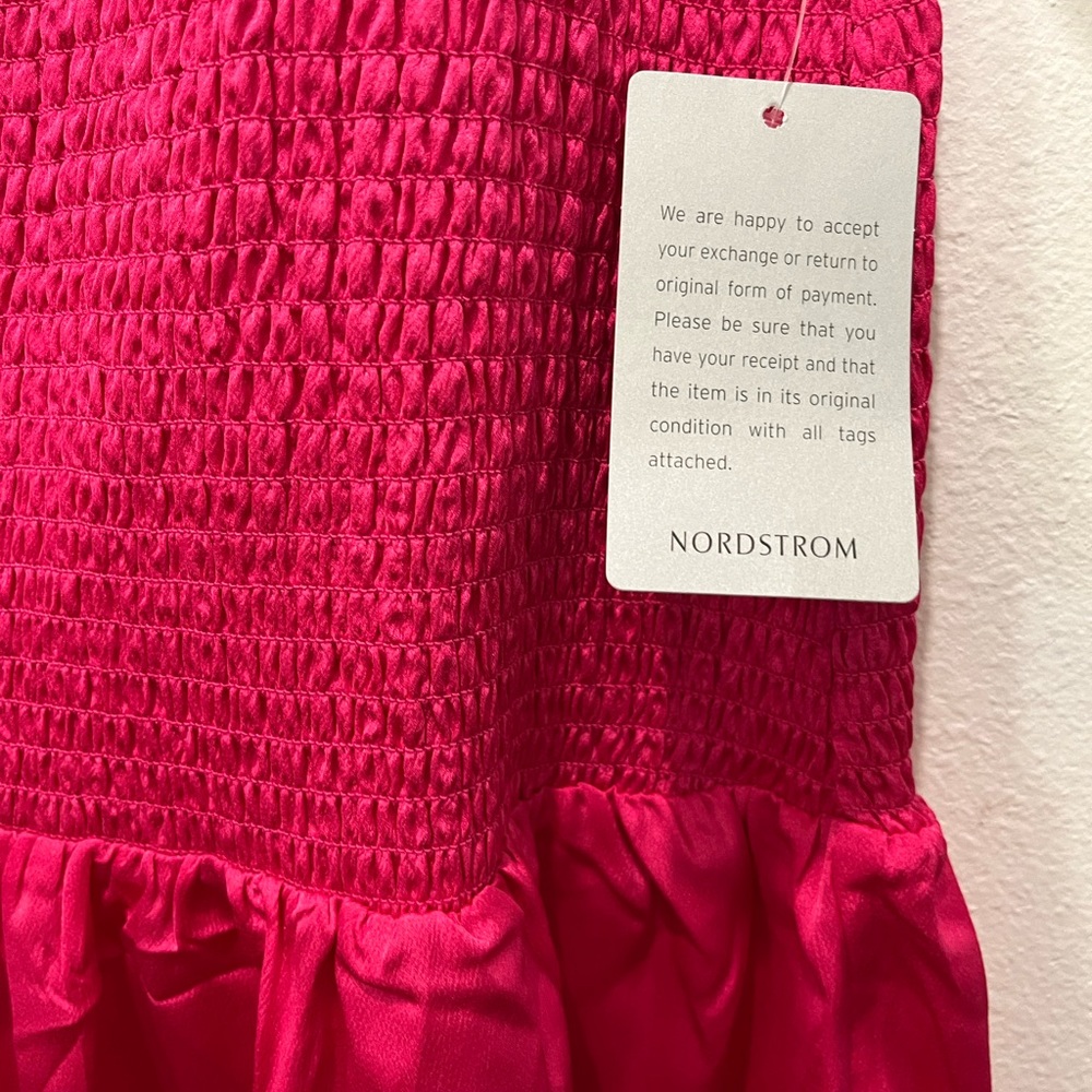 NSR HOT PINK SMOCKED STRETCHY DRESS WITH BALOON SHORT SLEEVES - Picture 8 of 13